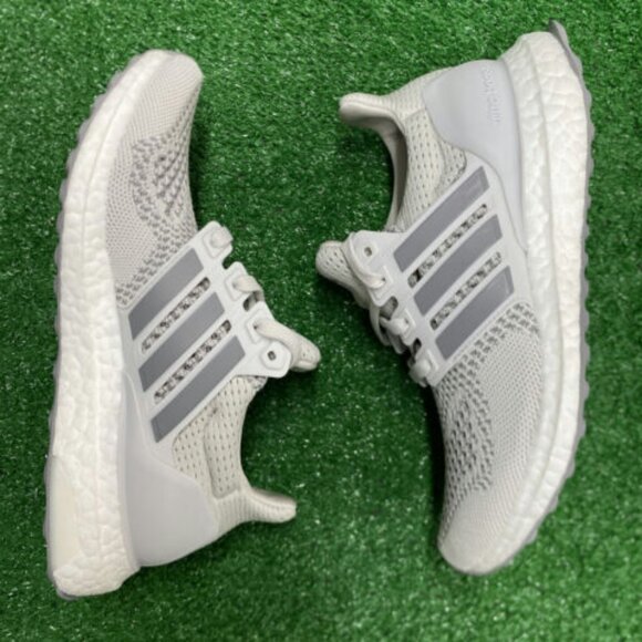Adidas Ultraboost 1.0 Low Womens Running Shoes Gray White HQ4205 NEW Multi Sz - Picture 2 of 11